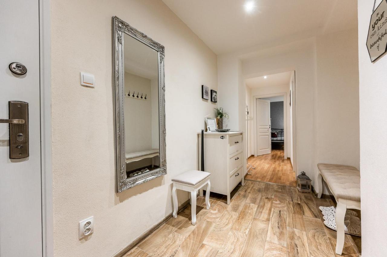Old Town Apartment Podtatranskeho Kosice Exterior photo