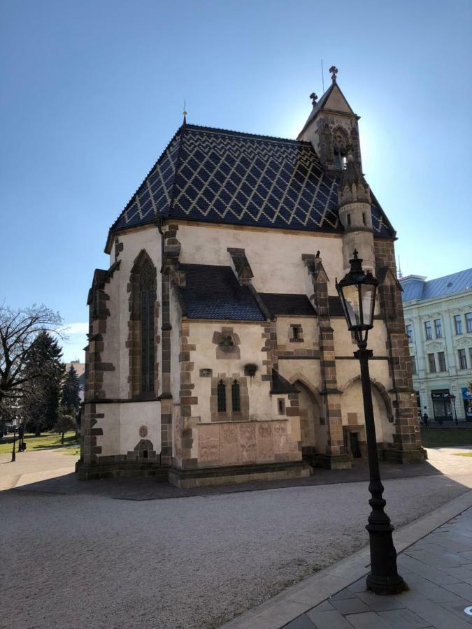 Old Town Apartment Podtatranskeho Kosice Exterior photo